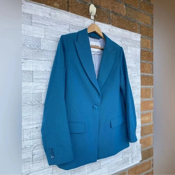 Essentiel Antwerp Cidade Single Breasted
Blazer in Palace Blue size 36/4 - Picture 4 of 15